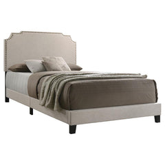 Tamarac Beige Queen Bed