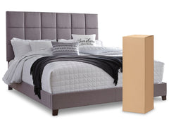 Chime 8 Inch Memory Foam King Mattress in a Box