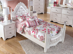 Exquisite Twin Poster Bed