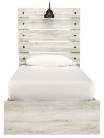 Cambeck Queen Panel Bed with 4 Storage Drawers