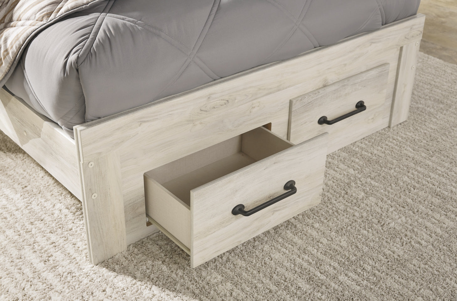 Cambeck Queen Panel Bed with 4 Storage Drawers with Mirrored Dresser, Chest and Nightstand