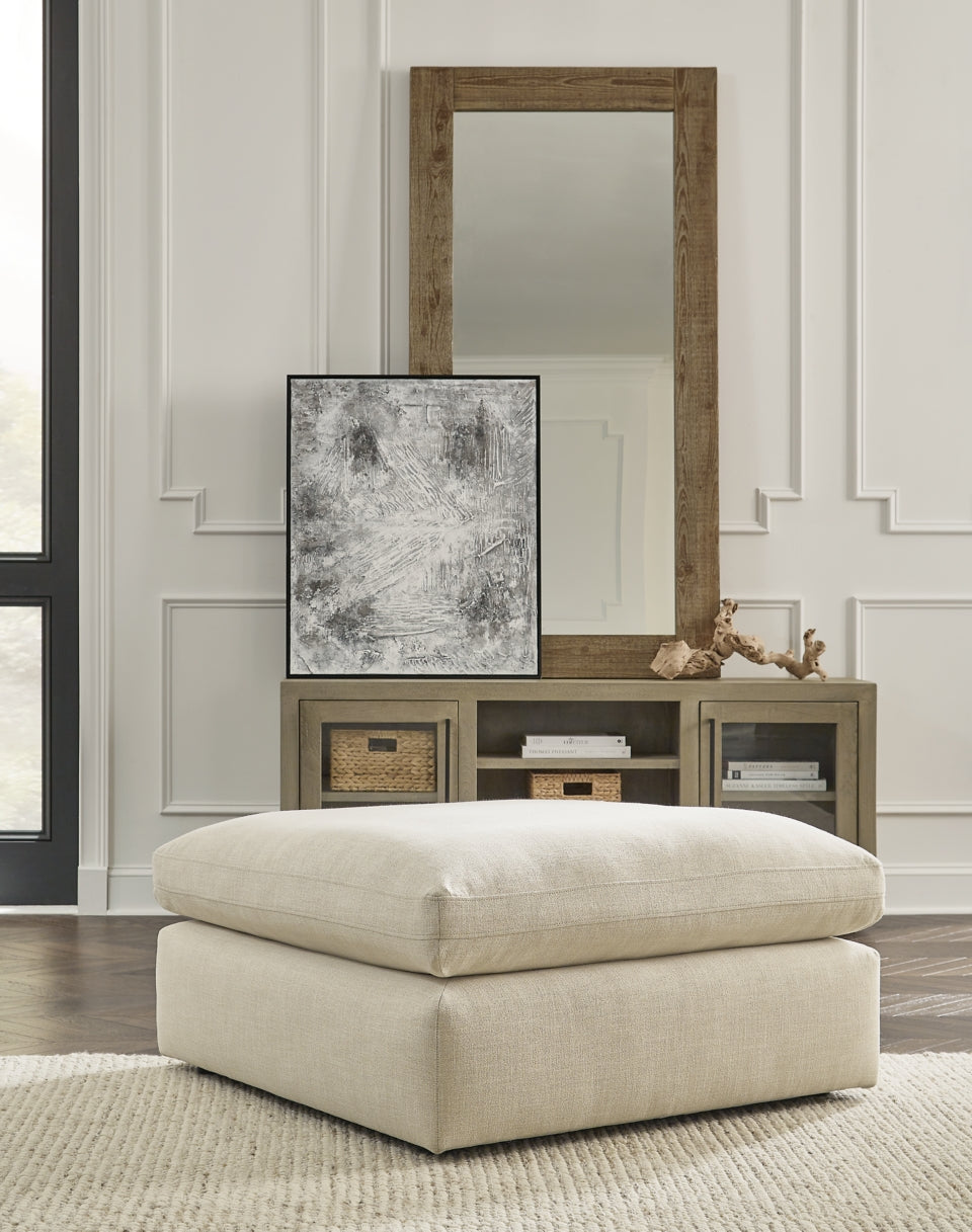 Elyza 3-Piece Sectional with Ottoman - PKG012966