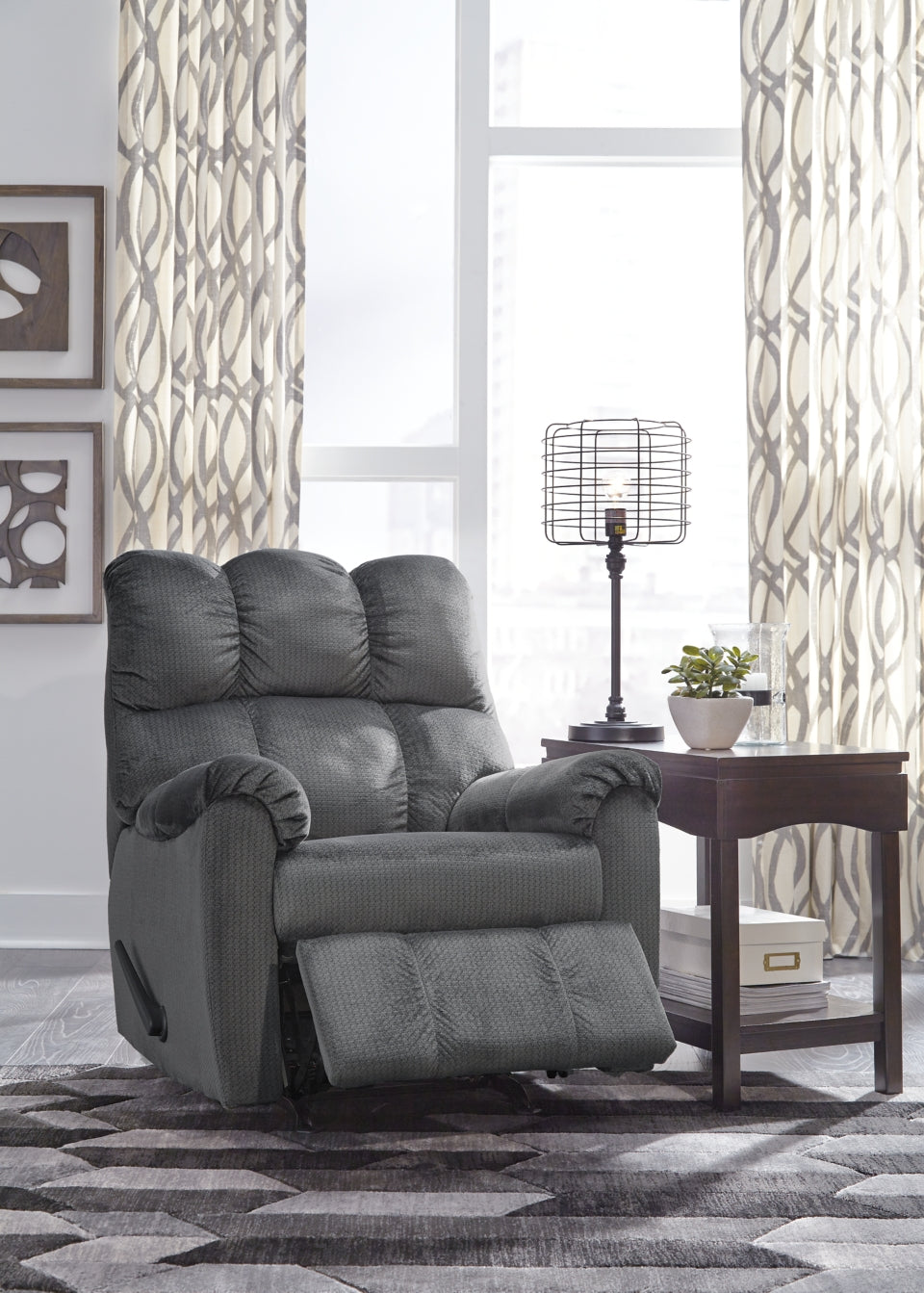 Foxfield Recliner