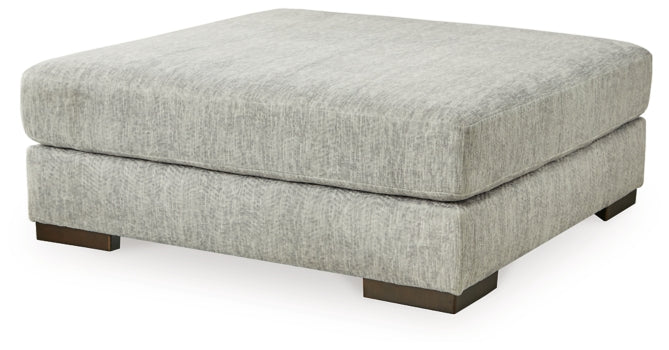 Regent Park 3-Piece Sectional with Ottoman - PKG013001