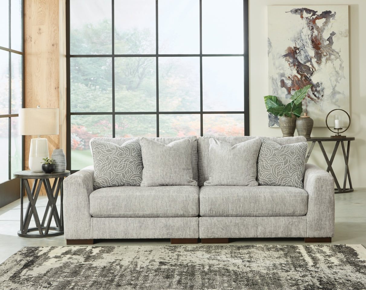 Regent Park 3-Piece Sectional with Ottoman - PKG013001