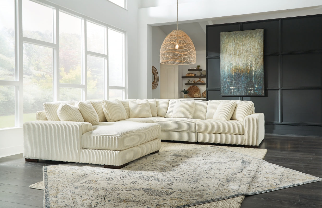 Lindyn 5-Piece Sectional with Ottoman - PKG014505