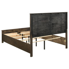 Woodmont Brown Eastern King Bed 5 Pc Set