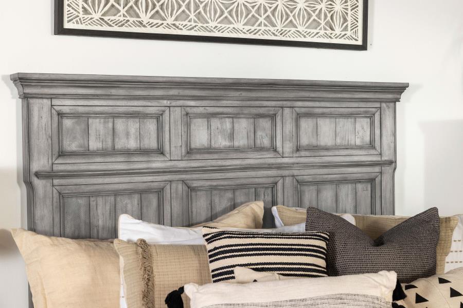 Avenue Grey Queen Bed