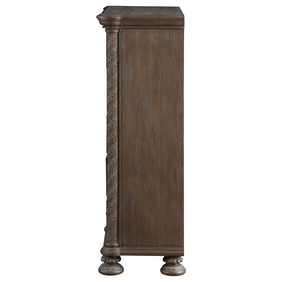 Emmett Brown Chest