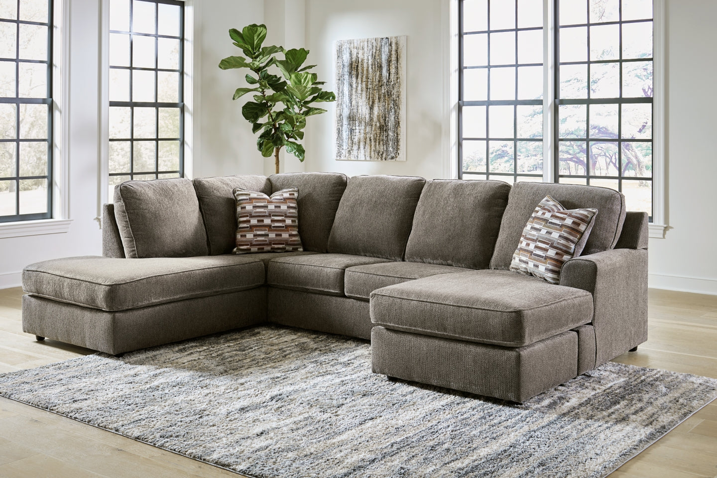 O'Phannon 2-Piece Sectional with Ottoman - PKG014856