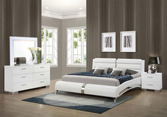 Jeremaine White California King Bed 4 Pc Set
