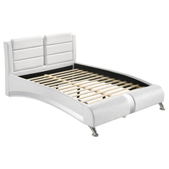 Jeremaine White Queen Bed