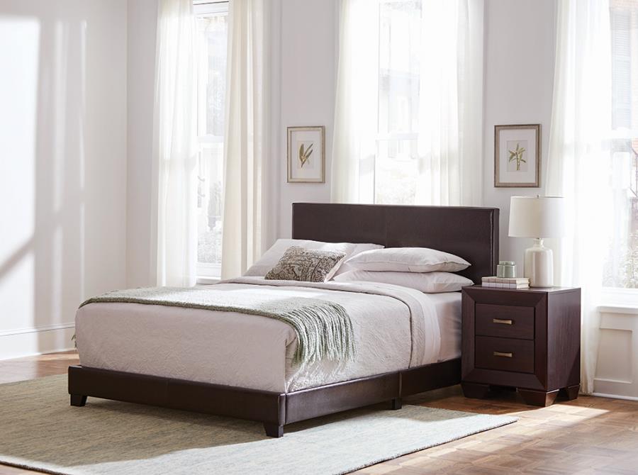 Dorian Brown Queen Bed 4 Pc Set