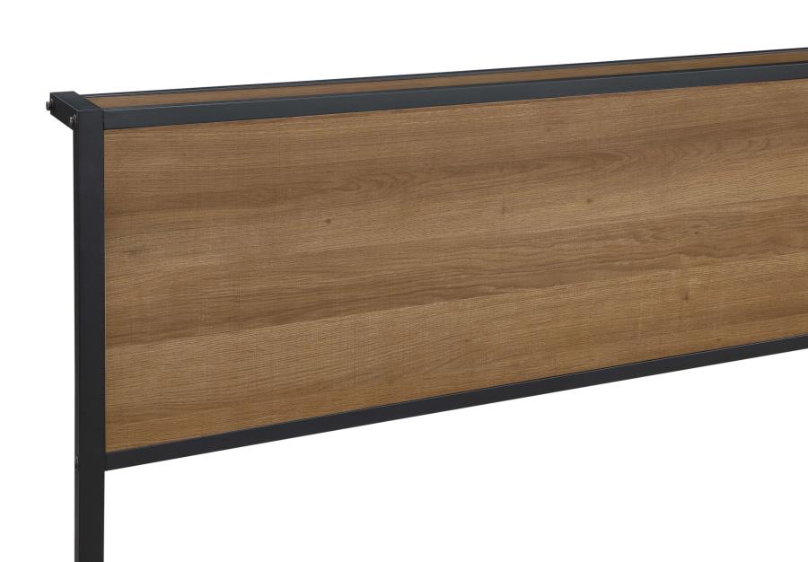Ricky Brown Queen Bed