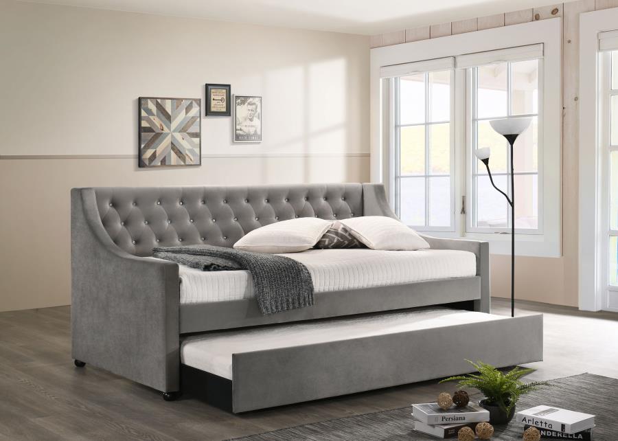 Chatsboro Grey Twin Daybed W/ Trundle