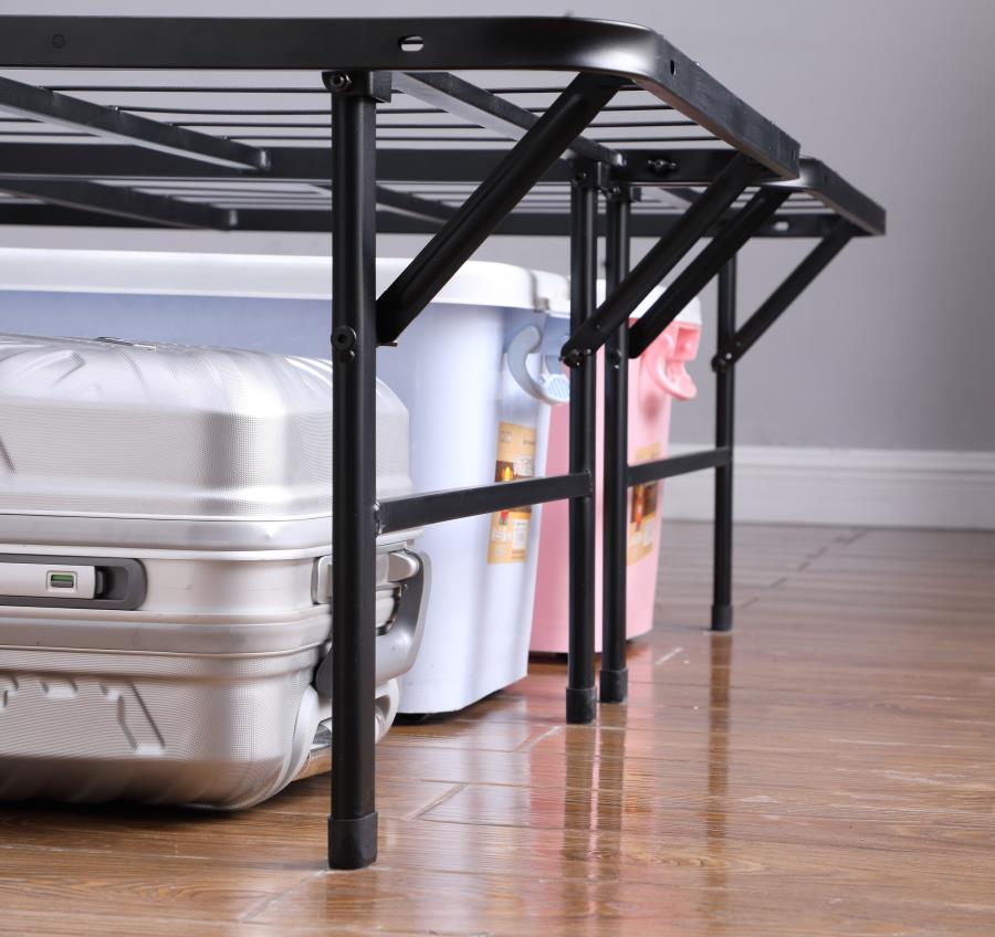 Mabel Black California King Platform
