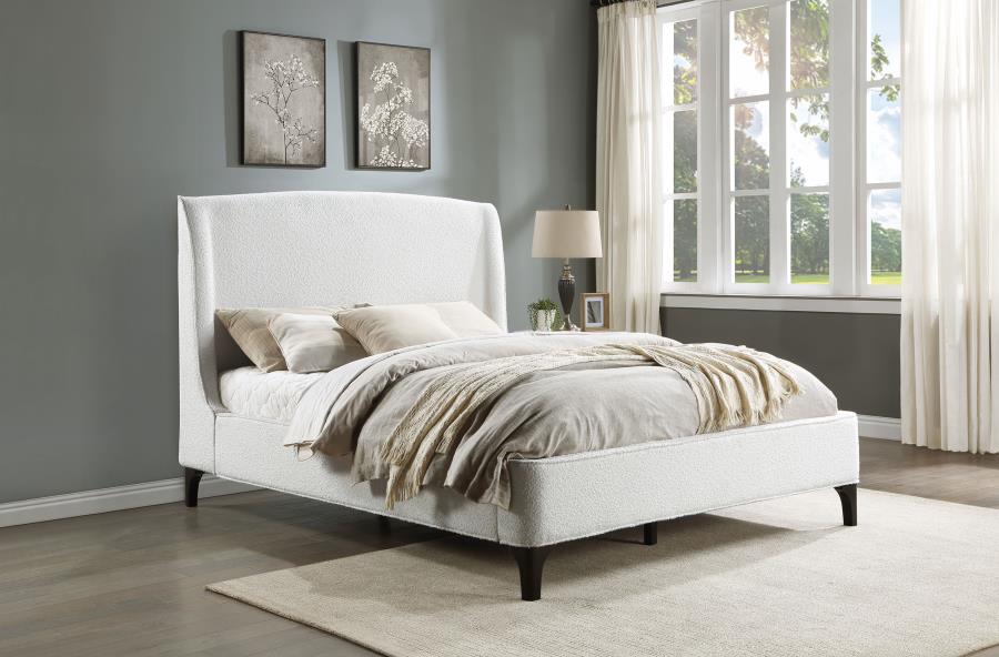 Mosby White Eastern King Bed