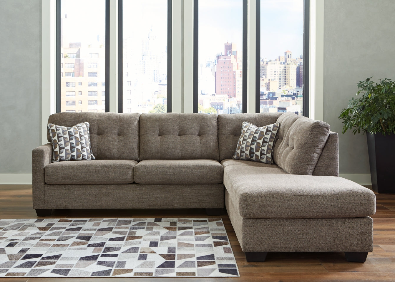 Mahoney 2-Piece Sleeper Sectional with Chaise - 31005S4