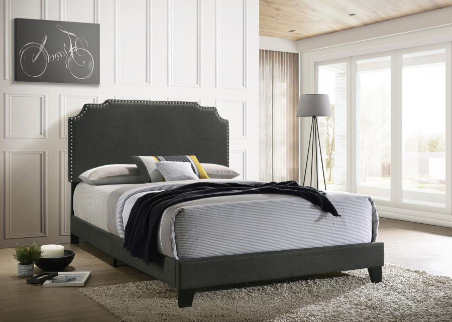 Tamarac Grey Eastern King Bed
