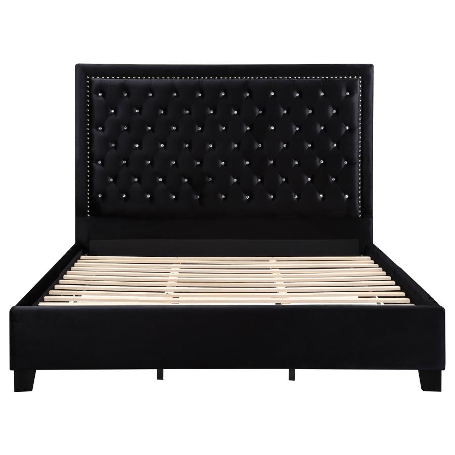 Hailey Black Eastern King Bed