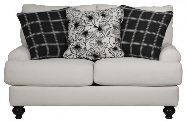 Cumberland Loveseat
