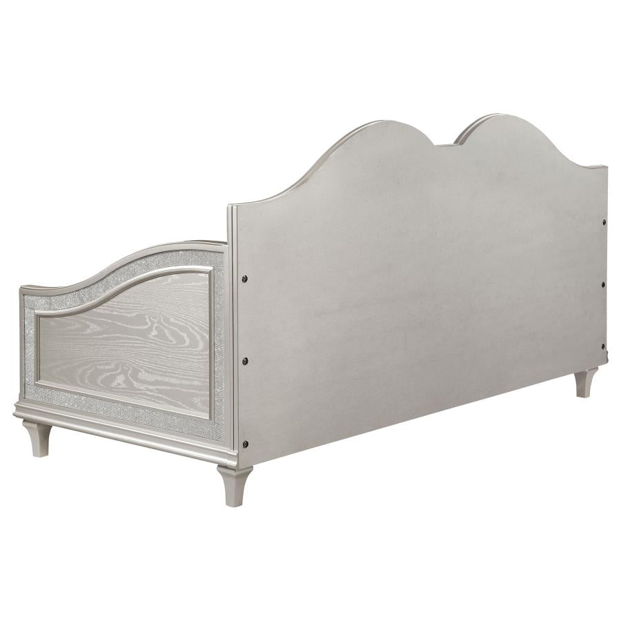 Evangeline Ivory Twin Daybed