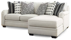 Huntsworth 2-Piece Sectional with Chaise - 39702S2