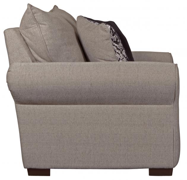 Maddox Loveseat