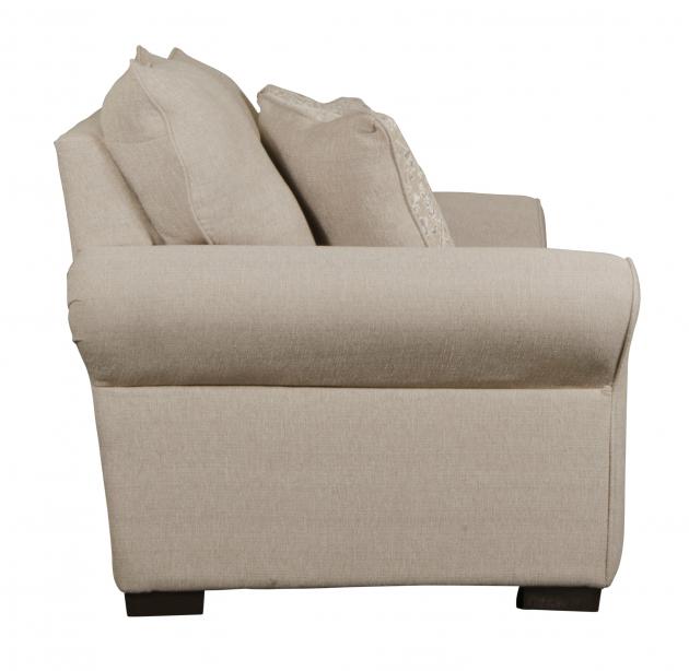 Maddox Loveseat