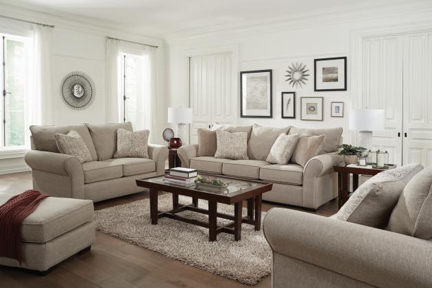 Maddox Sofa