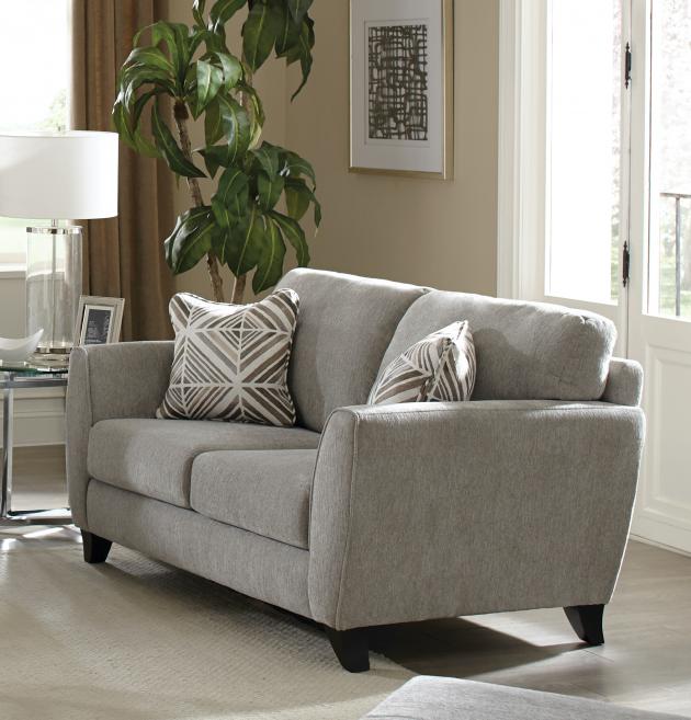 Alyssa Chair
