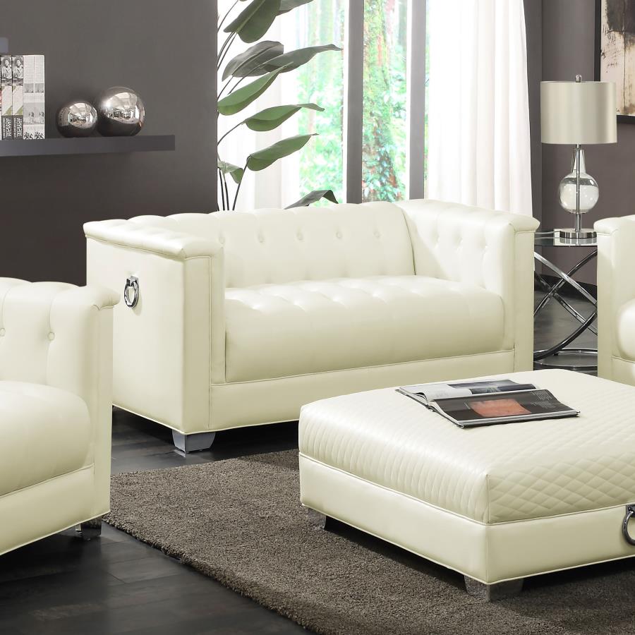 Chaviano Ivory Loveseat