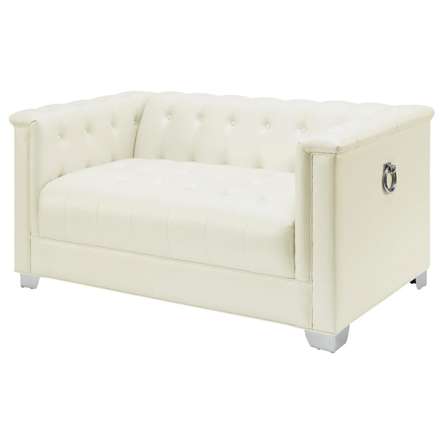 Chaviano Ivory Loveseat