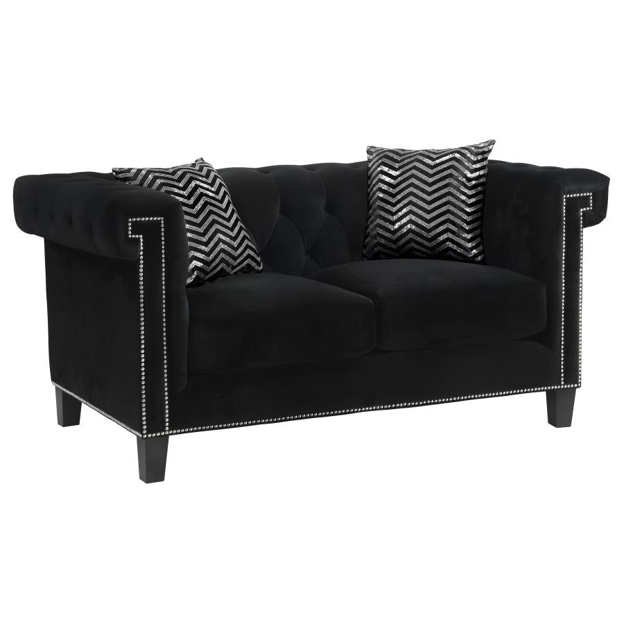 Reventlow Black Loveseat