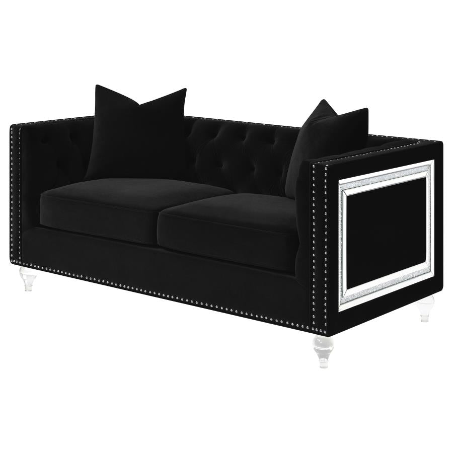 Delilah Black Loveseat