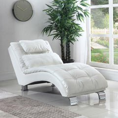 Dilleston White Chaise