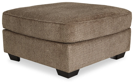 Graftin 3-Piece Sectional with Ottoman - PKG002367