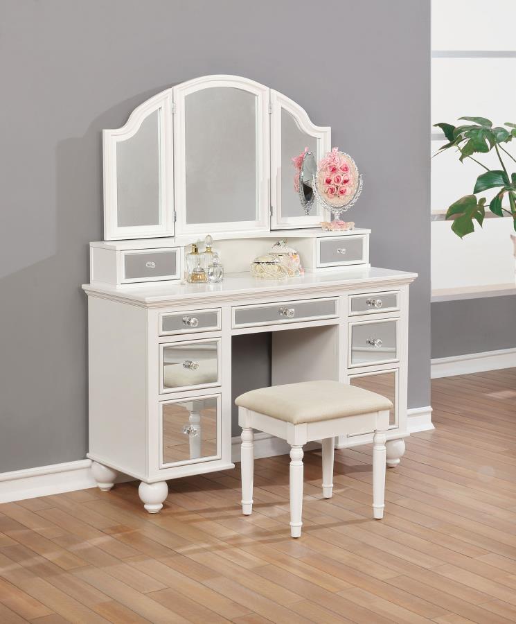 Reinhart White Vanity Set