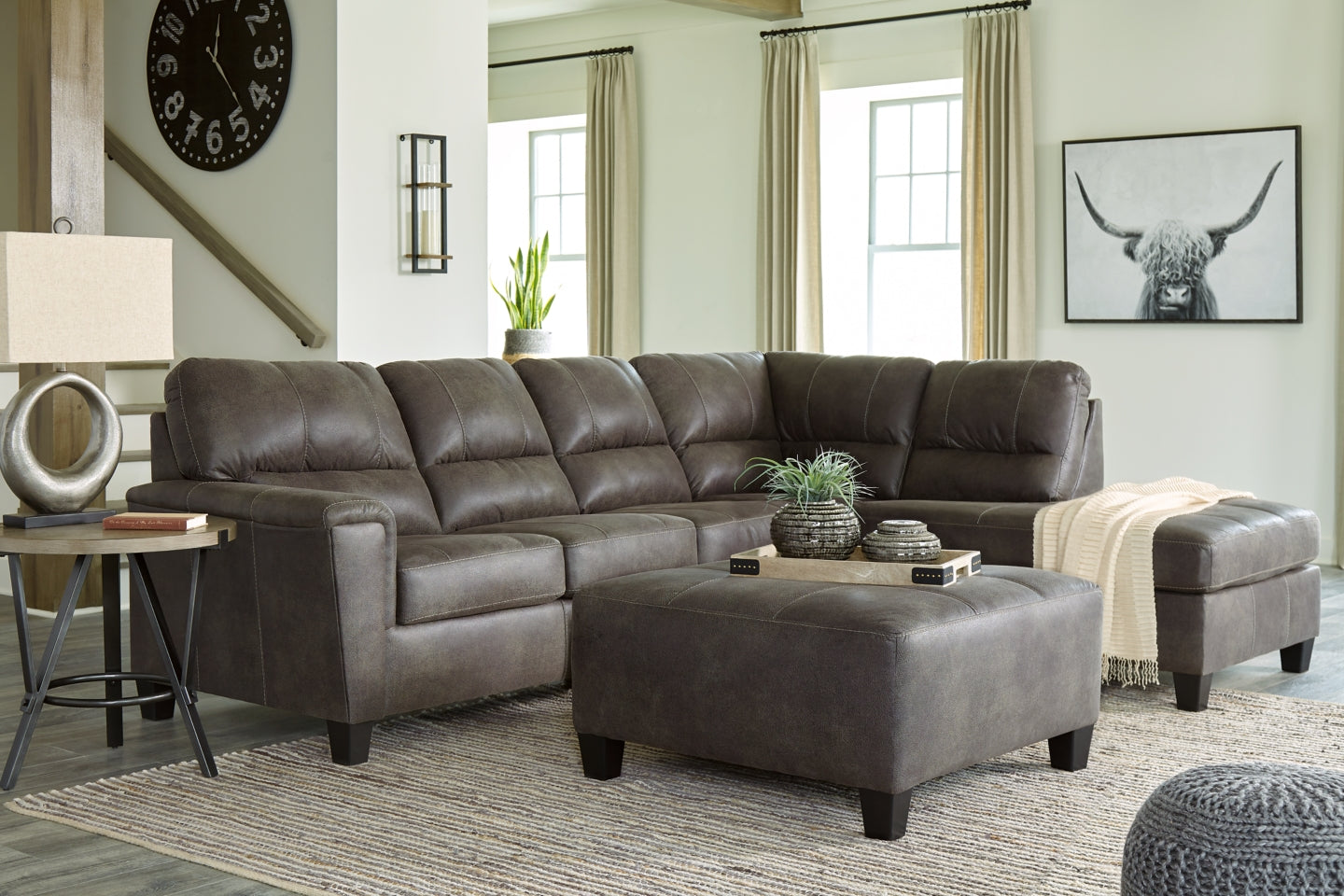 Navi 2-Piece Sectional with Ottoman - PKG007393