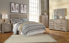 Culverbach Queen/Full Panel Headboard Bed with Mirrored Dresser, Chest and Nightstand