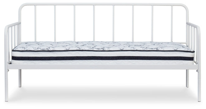 Trentlore Twin Metal Day Bed with Platform