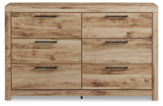 Hyanna Dresser