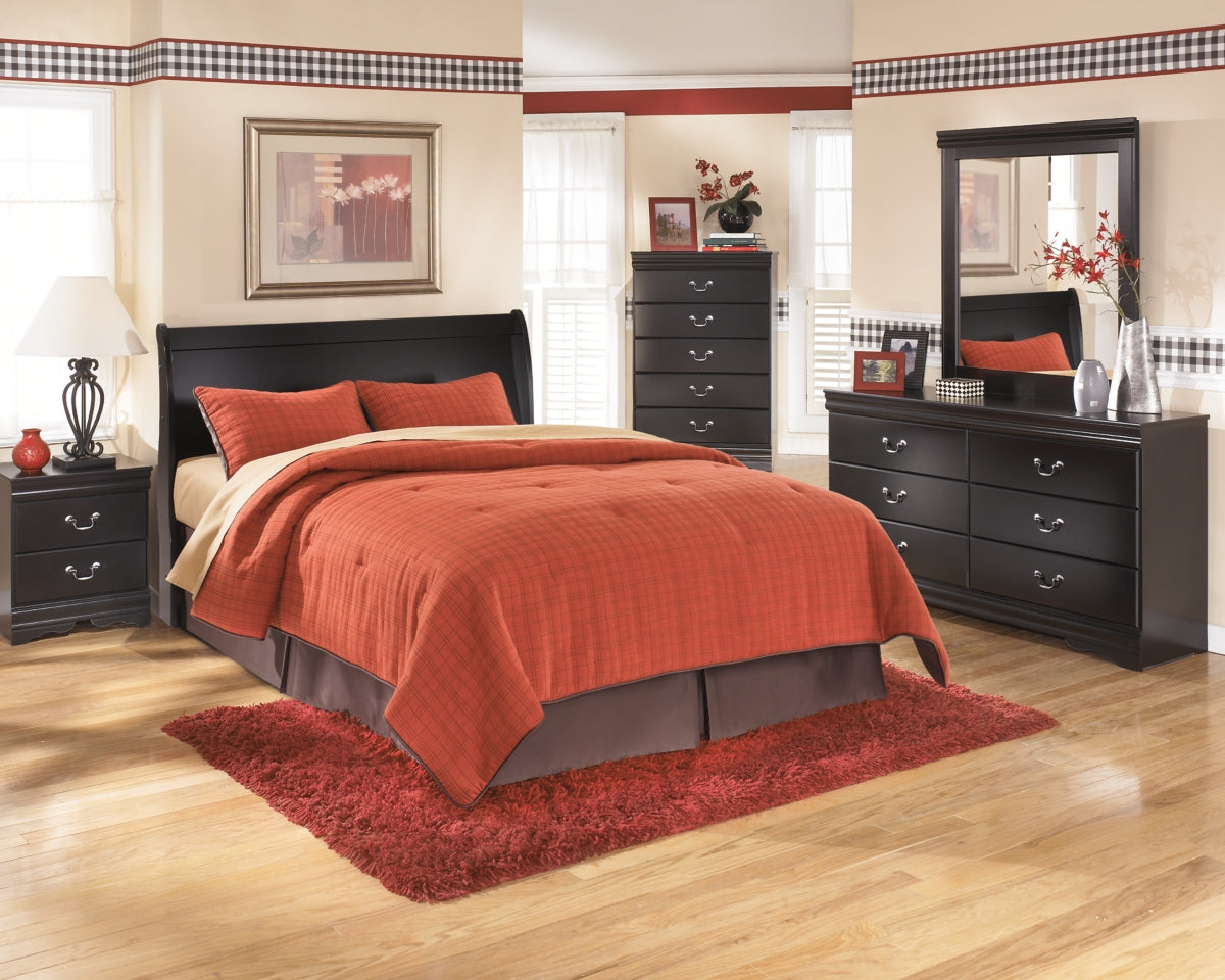 Huey Vineyard Bedroom Sets