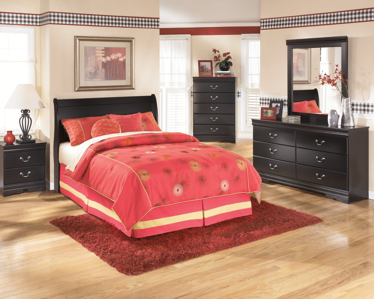 Huey Vineyard Bedroom Sets