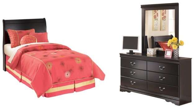 Huey Vineyard Bedroom Sets
