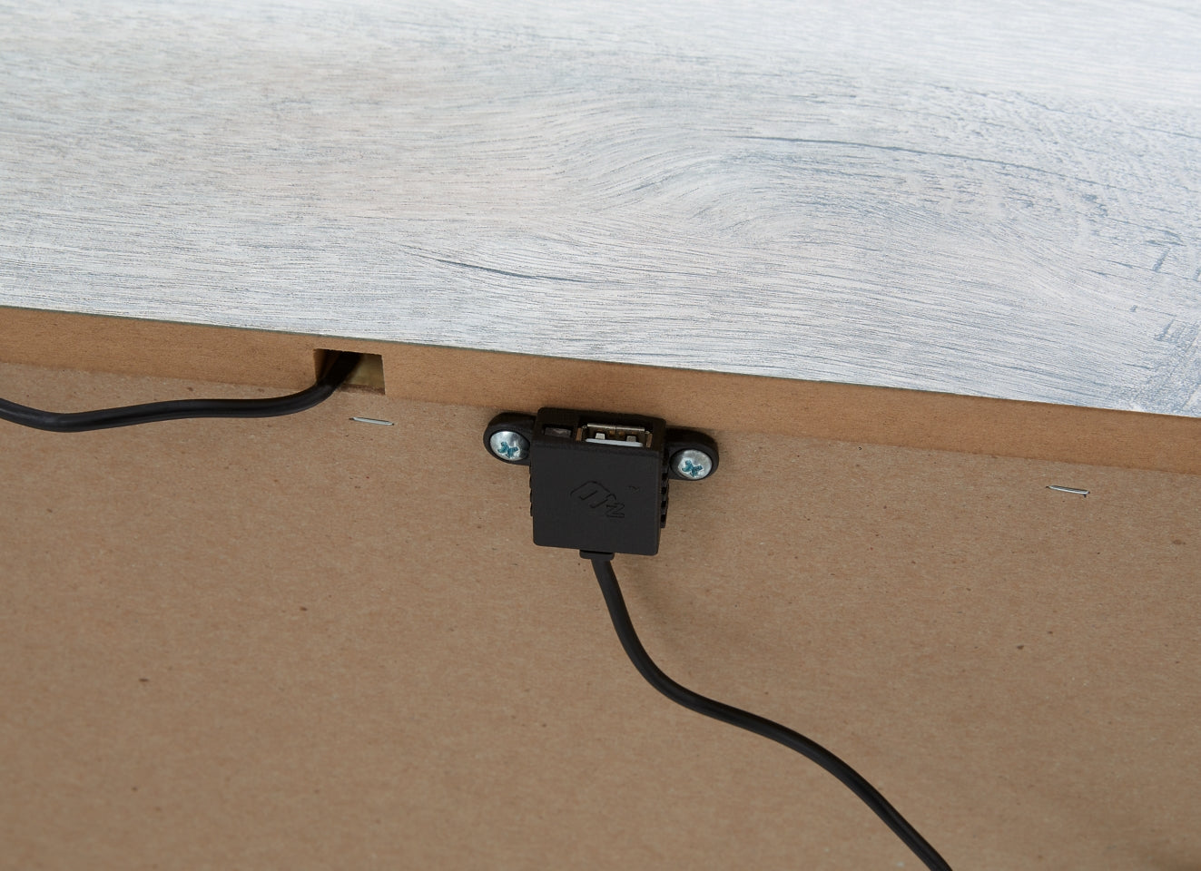 Haven Bay Full Panel Bed with Mirrored Dresser, Chest and 2 Nightstands