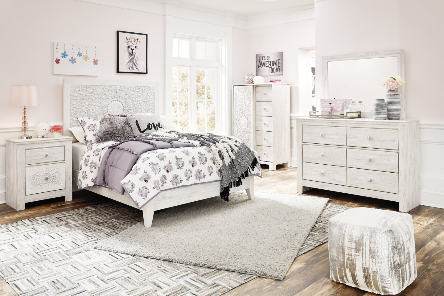 Paxberry Bedroom Sets