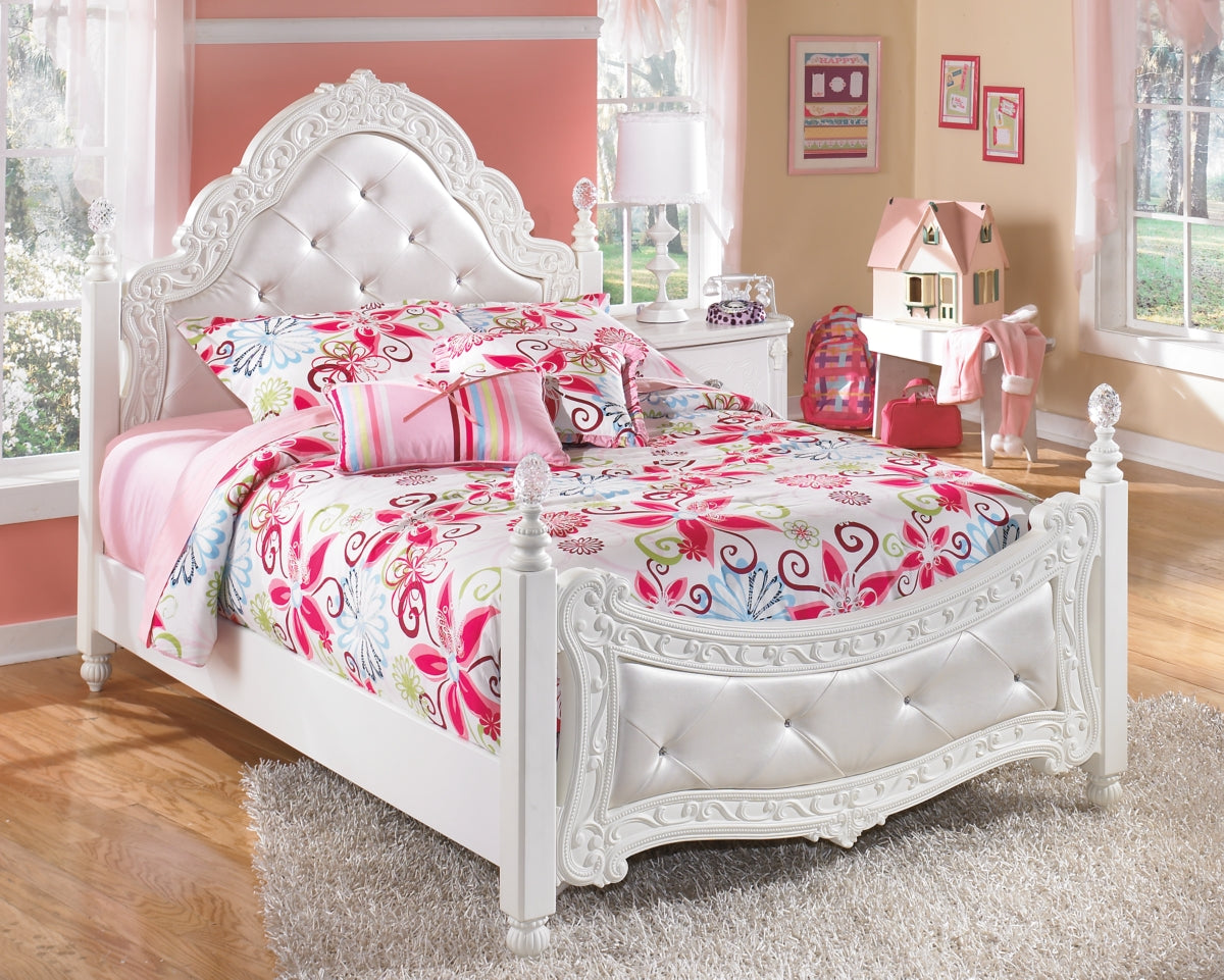 Exquisite Twin Poster Bed