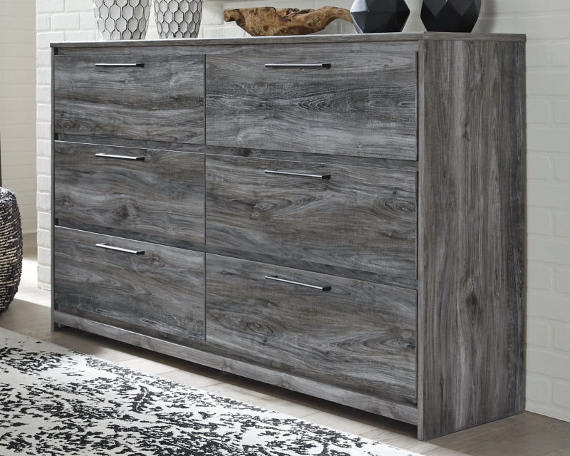 Baystorm Queen Panel Bed with Dresser - PKG011674
