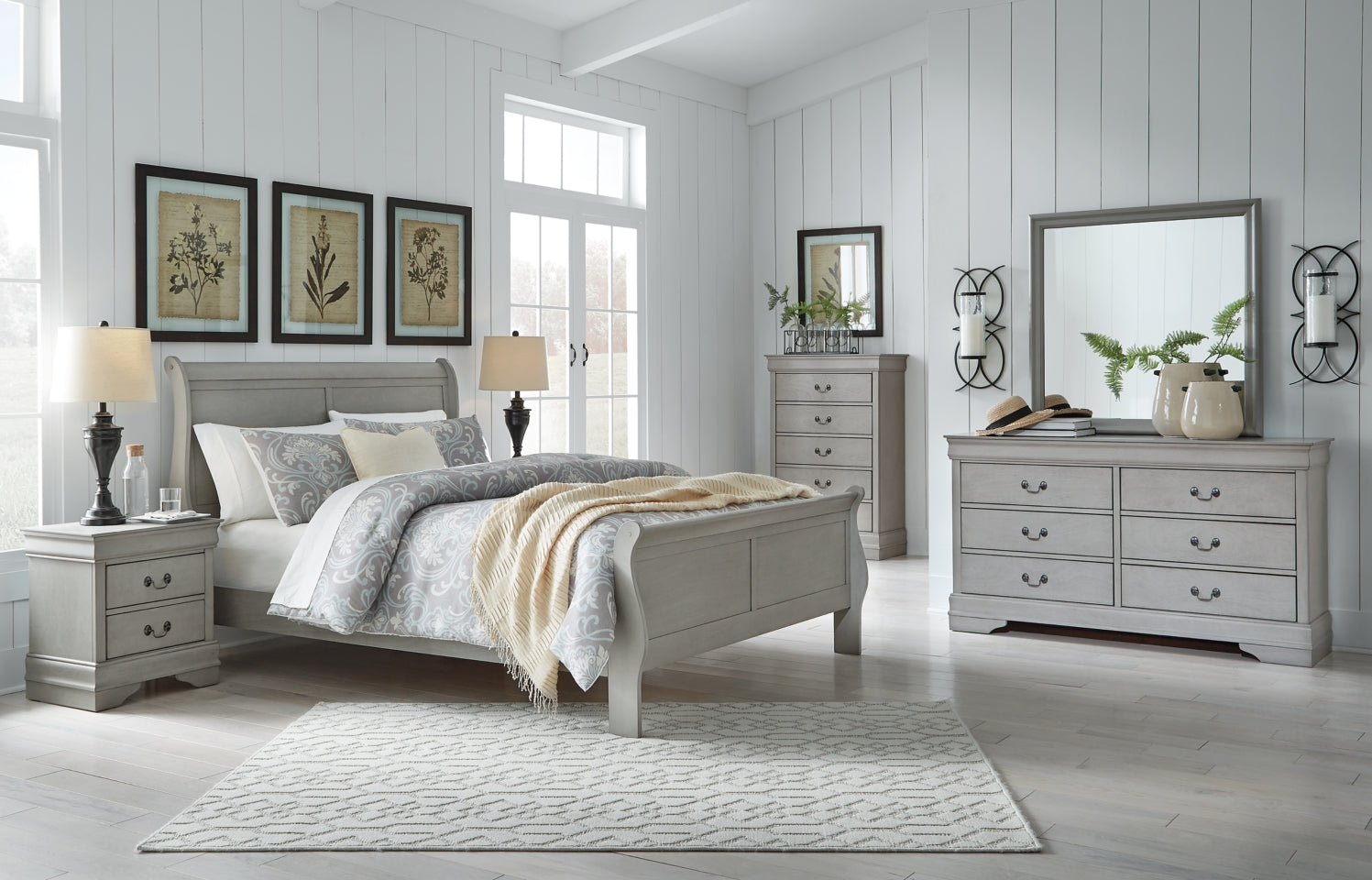 Kordasky Bedroom Sets